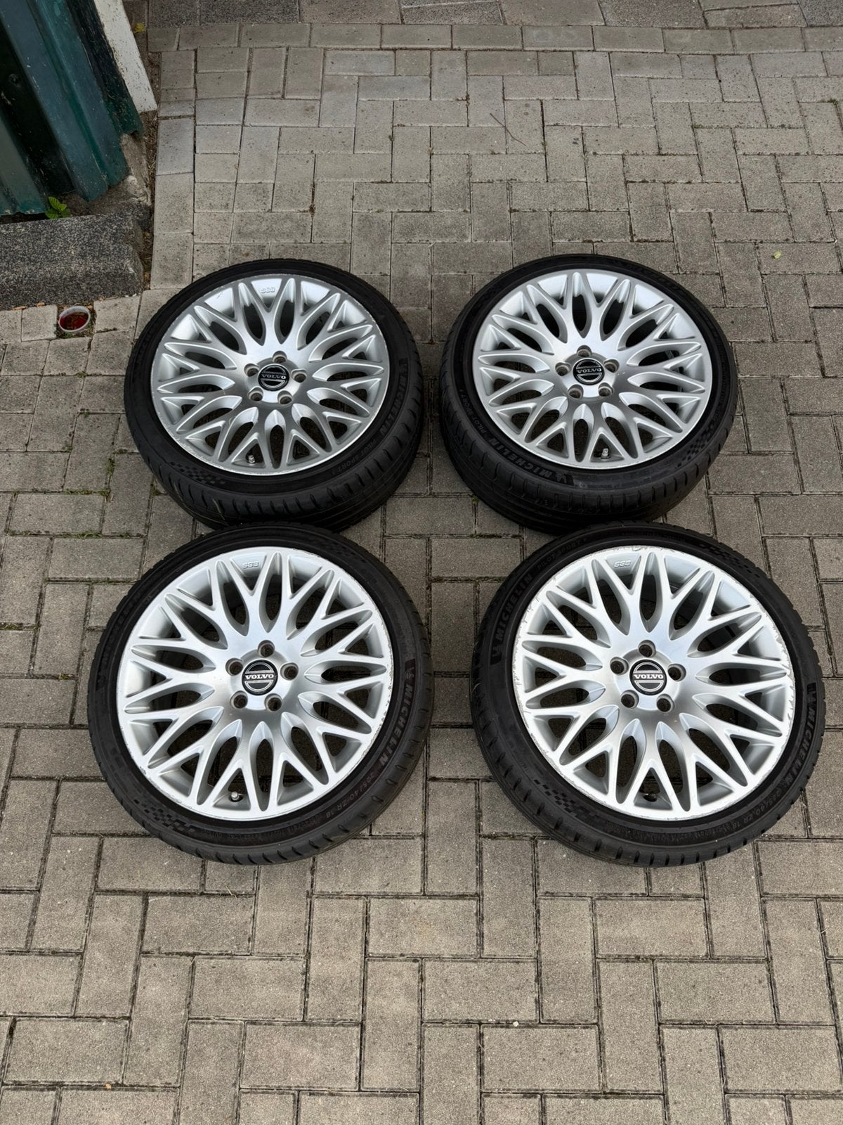 Volvo Eudora 18 pouces avec pneus Michelin Pilot Sport 5, Pneus et Jantes, Véhicule de tourisme, Pneus été, 18 pouces