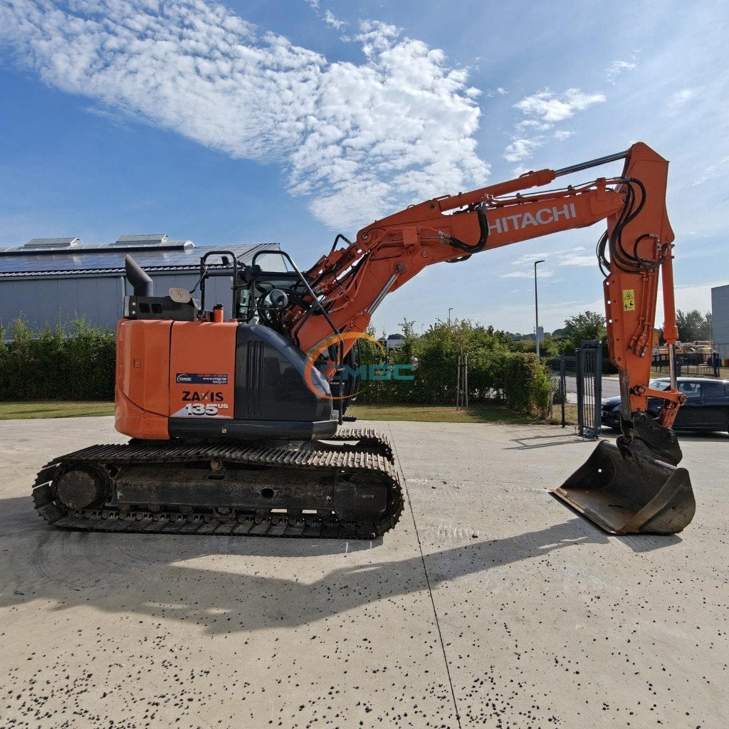 Pelleteuse Hitachi ZX135US-6 - 2019 - 9563h - 15T - PE1206, Enlèvement
