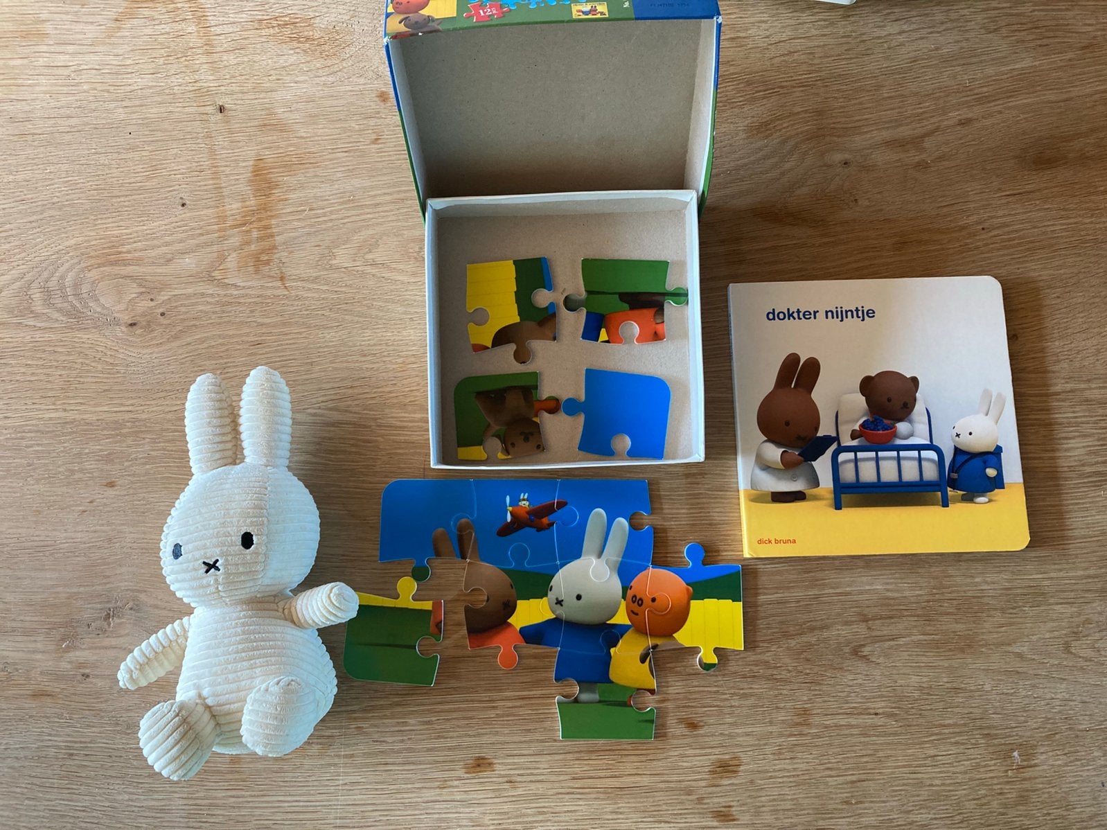 Nijntje set, Ophalen, Zo goed als nieuw