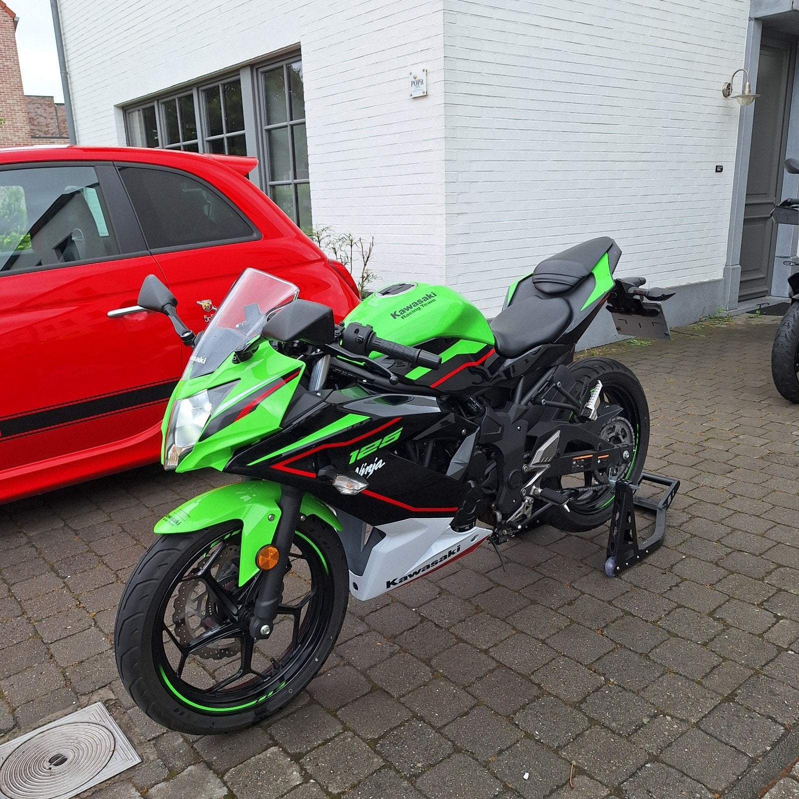 Kawasaki Ninja 125, Motoren, Gebruikt, 125 cc, 11 kW of minder, ABS