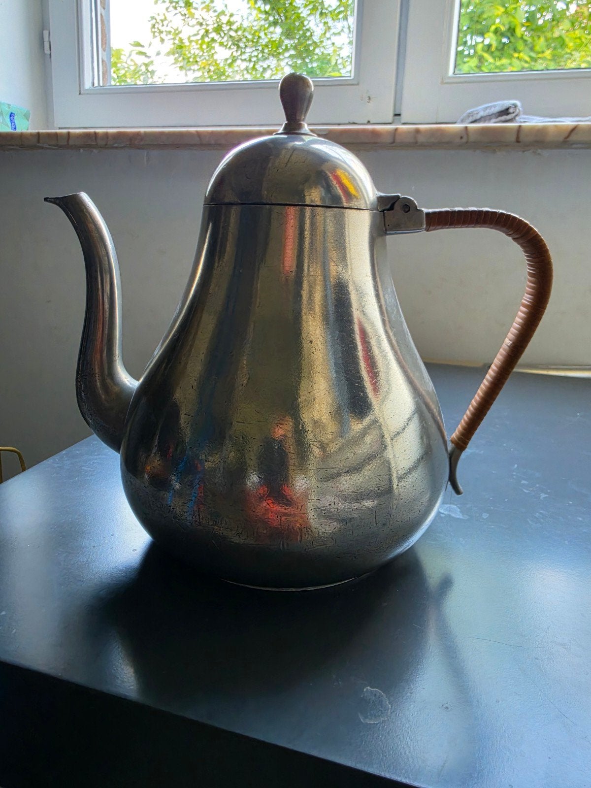 Cafetière ancienne Meeuws & Zoon Den Haag — Art déco — Étain, Enlèvement