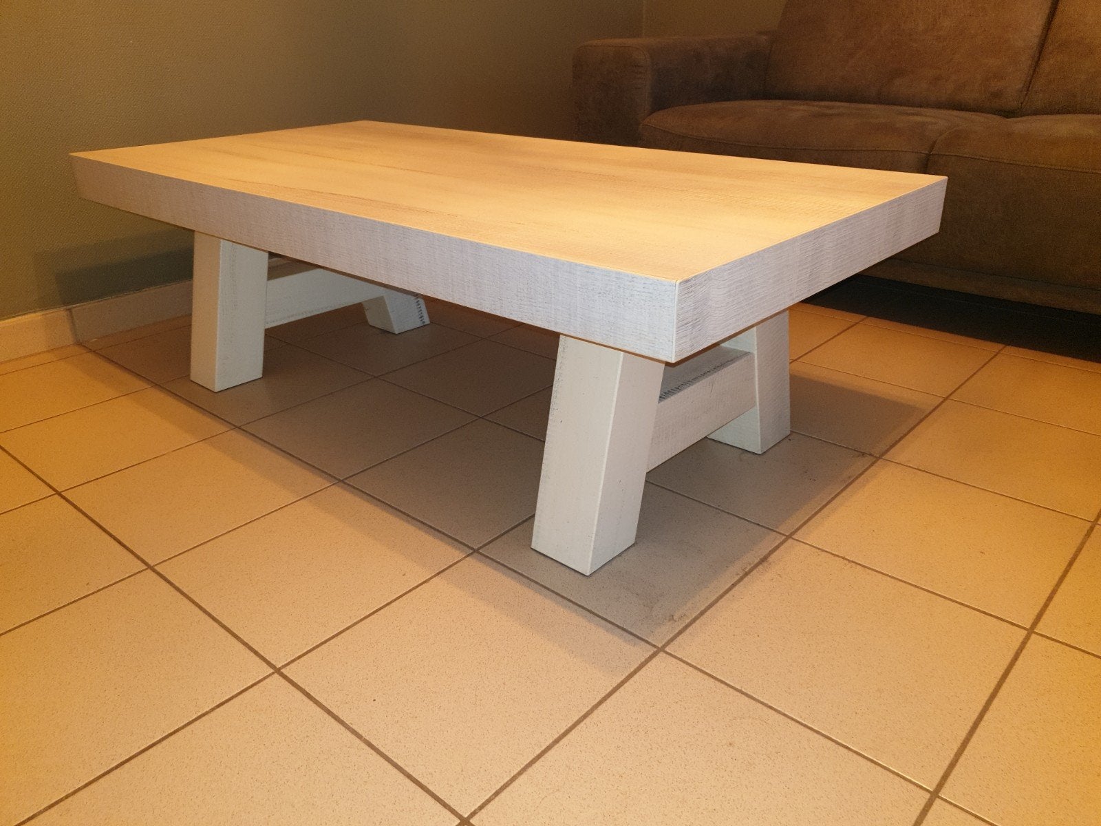eetplaats zonder stoelen, Antiek en Kunst, Ophalen