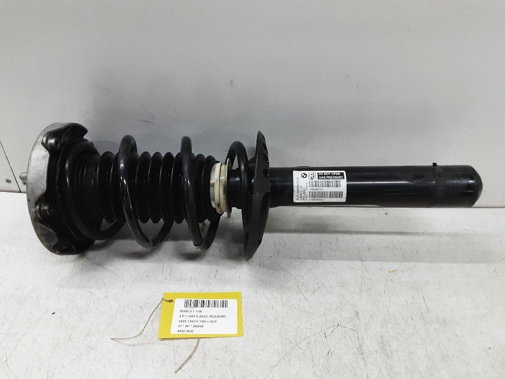 AMORTISSEUR OU ABSORBEUR DE CHOC AVANT DROIT 1 serie (F40), Autos : Pièces & Accessoires, Utilisé, BMW, Petuelring 130
80809  München, DE