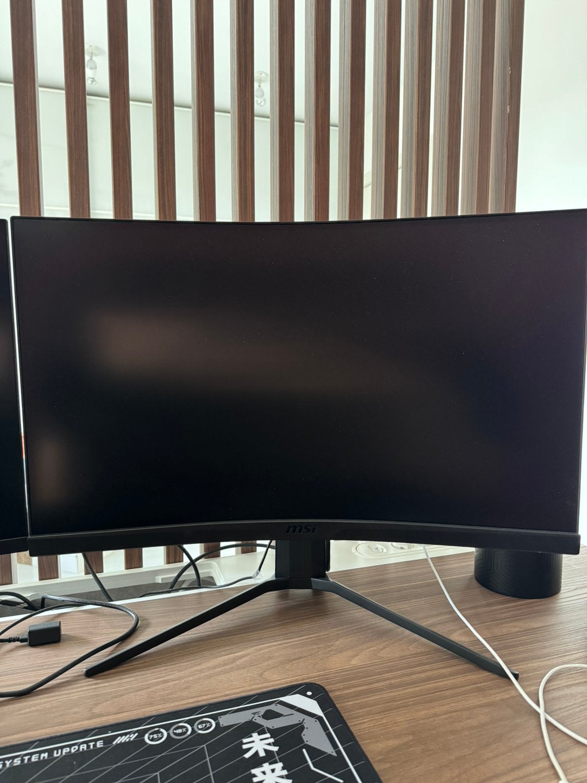 MSI monitoren + monitor arm, Computers en Software, Ophalen, Zo goed als nieuw, HD