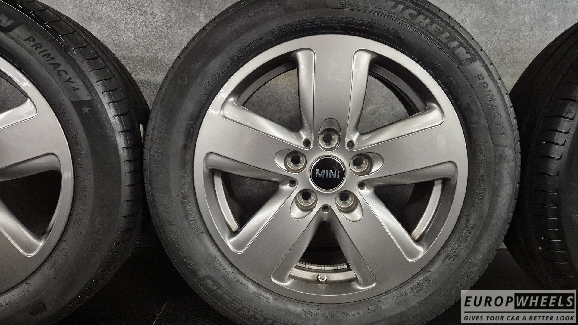 16 inch Mini velgen Cooper Clubman F54 F55 F56 zomerbanden, Auto-onderdelen, Gebruikt, -, Banden en Velgen, Zomerbanden
