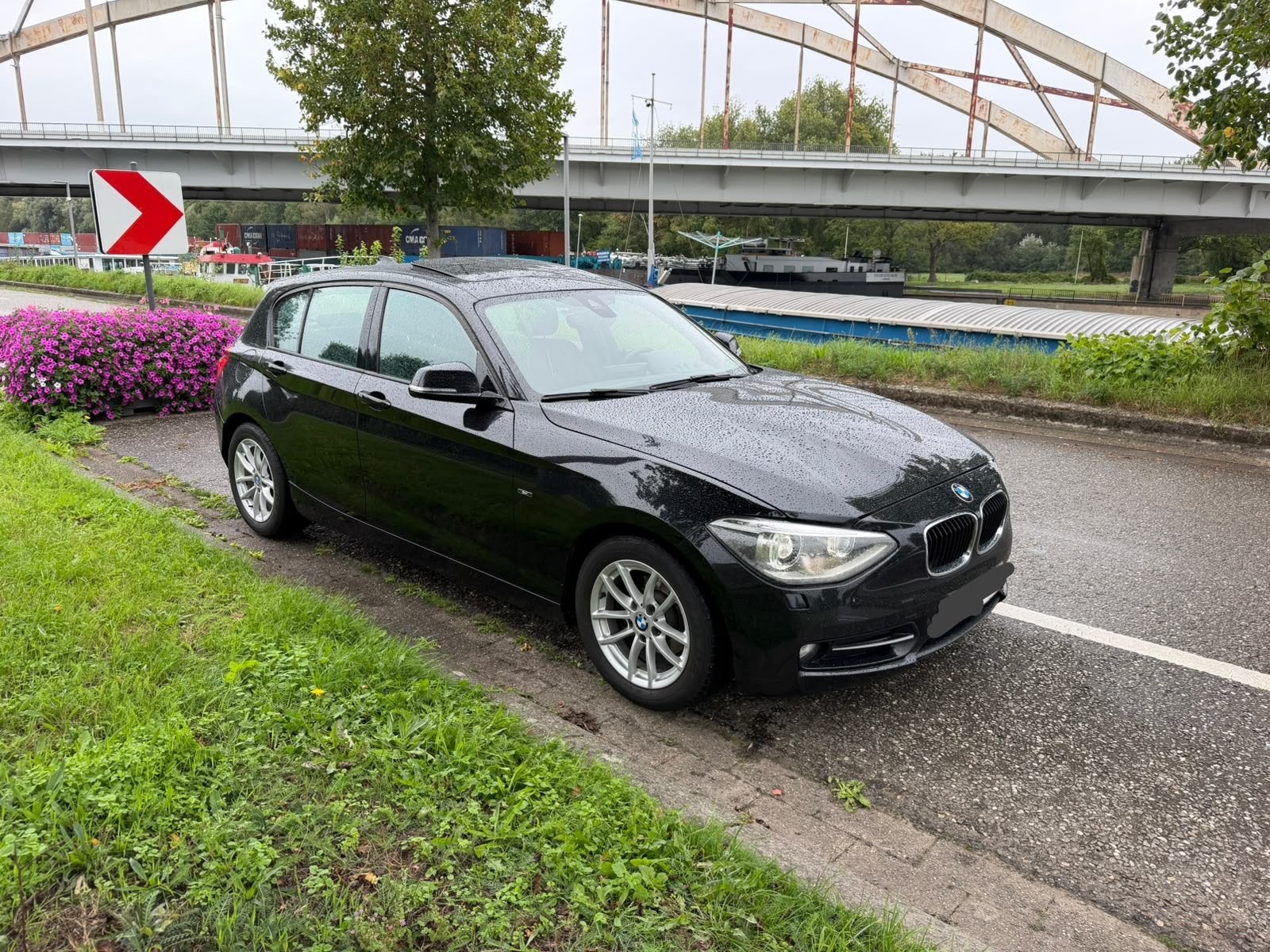 Bmw 1 serie 116ed sportpakket (zeldzaam), Auto's, Euro 5, Zwart, 4 cilinders, Zwart
