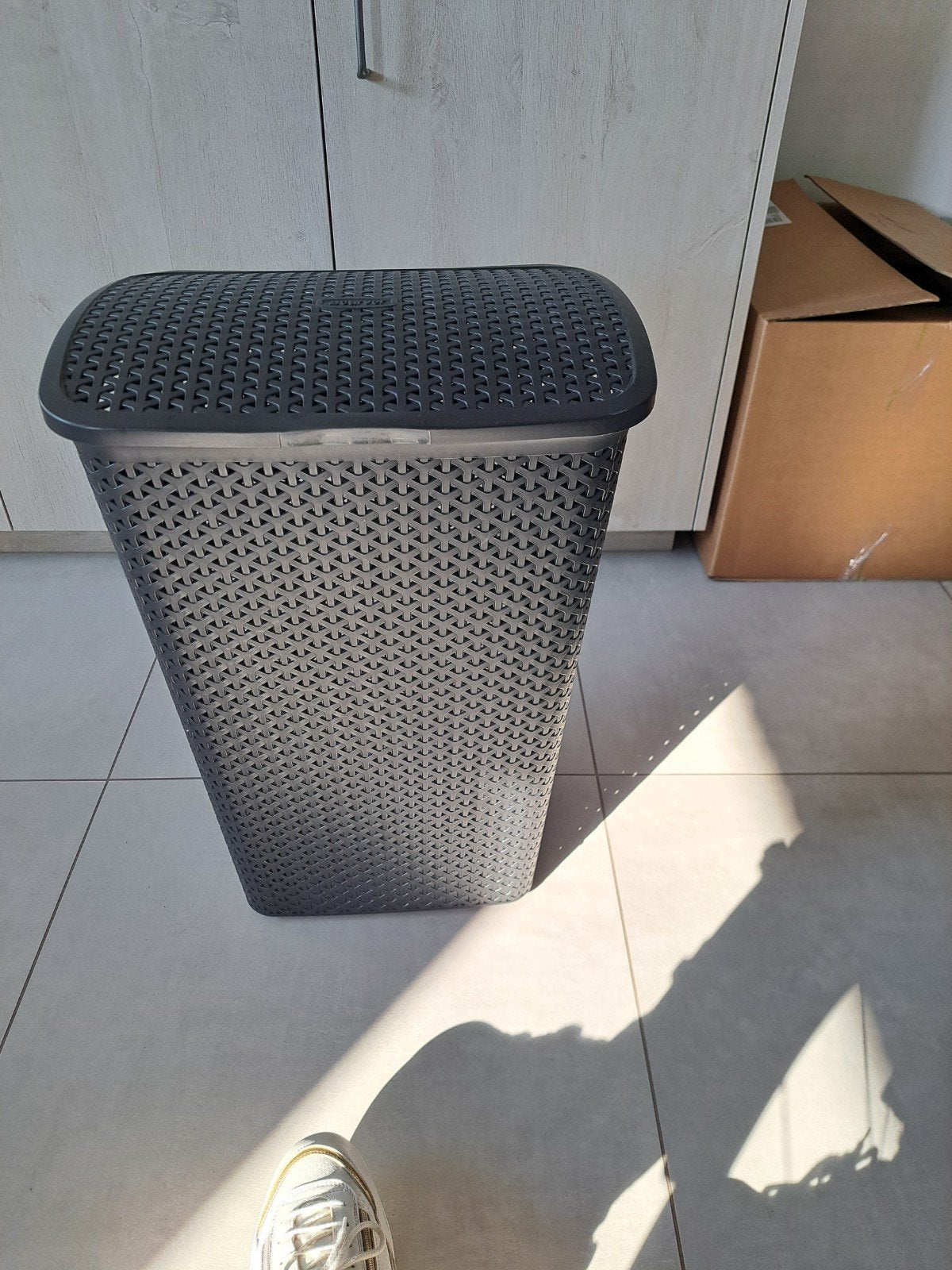 Panier à linge Curver anthracite 60 litres, Enlèvement