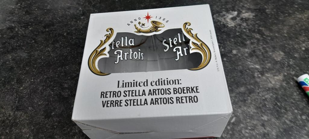 2 retro bierglazen van stella artois, Verzamelen, Biermerken, Ophalen of Verzenden, Stella Artois