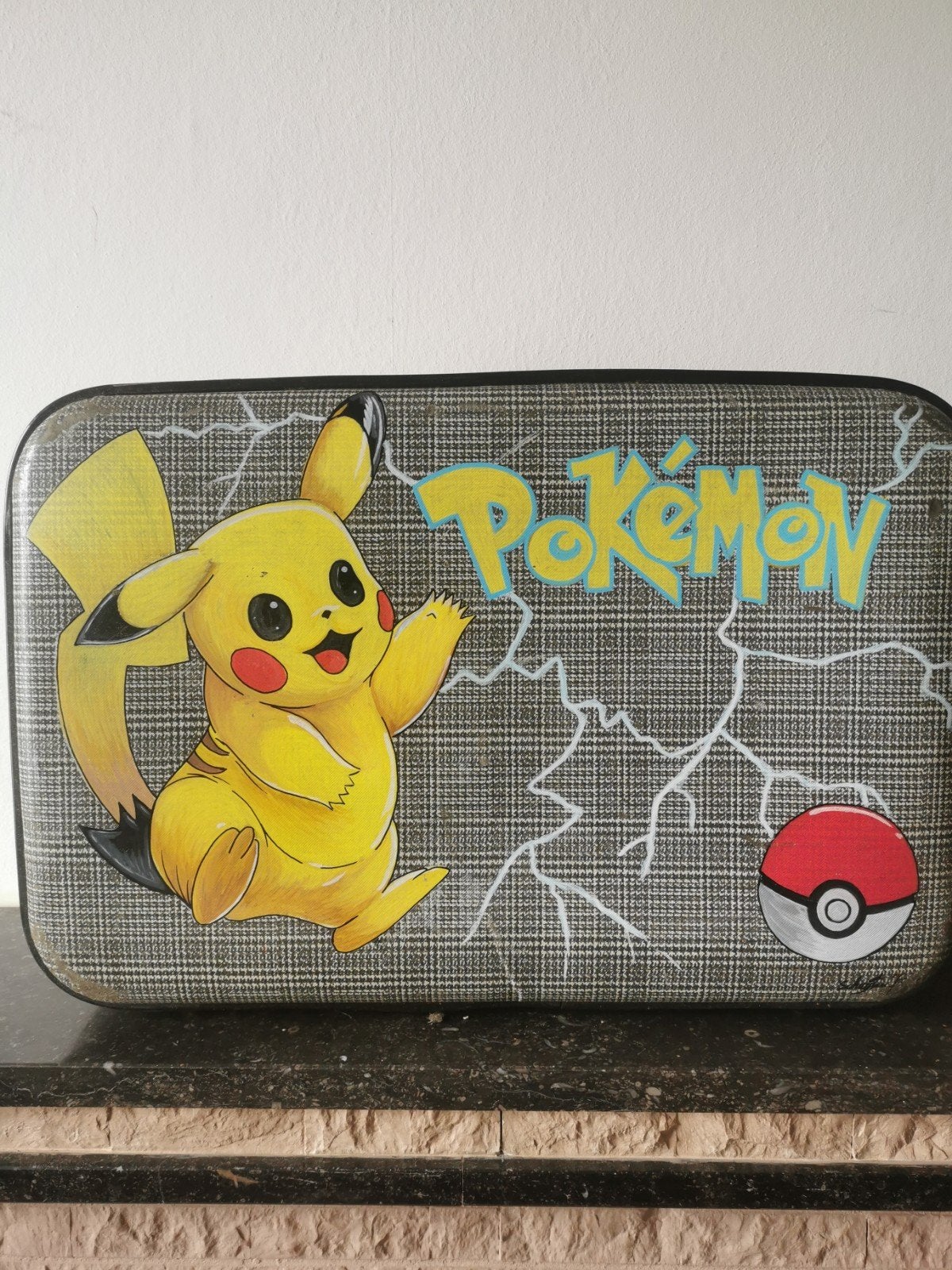 RETRO VALIES POKEMON, Verzenden, Zo goed als nieuw, Acrylverf