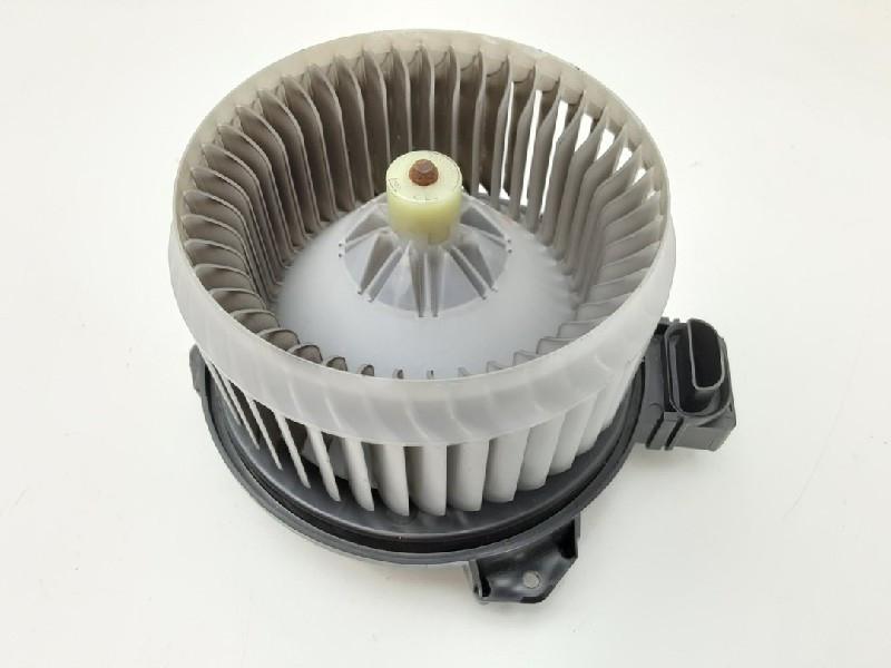 VENTILATEUR RADIATEUR MOTEUR Toyota Yaris II (P9), Utilisé, Toyota