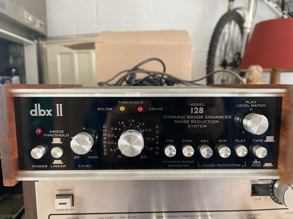 dbx Model 128 – Dynamic Range Enhancer / Réducteur de bruit, Musique & Instruments, Amplis | Basse & Guitare, Comme neuf, Enlèvement