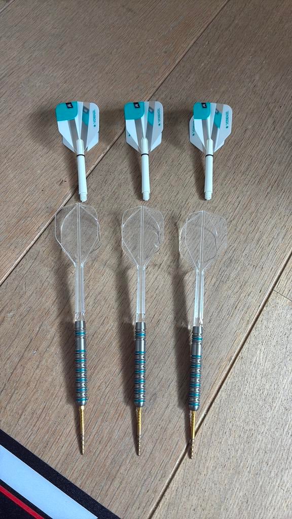 Rob cross Dartpijlen 23gram, Ophalen, Zo goed als nieuw
