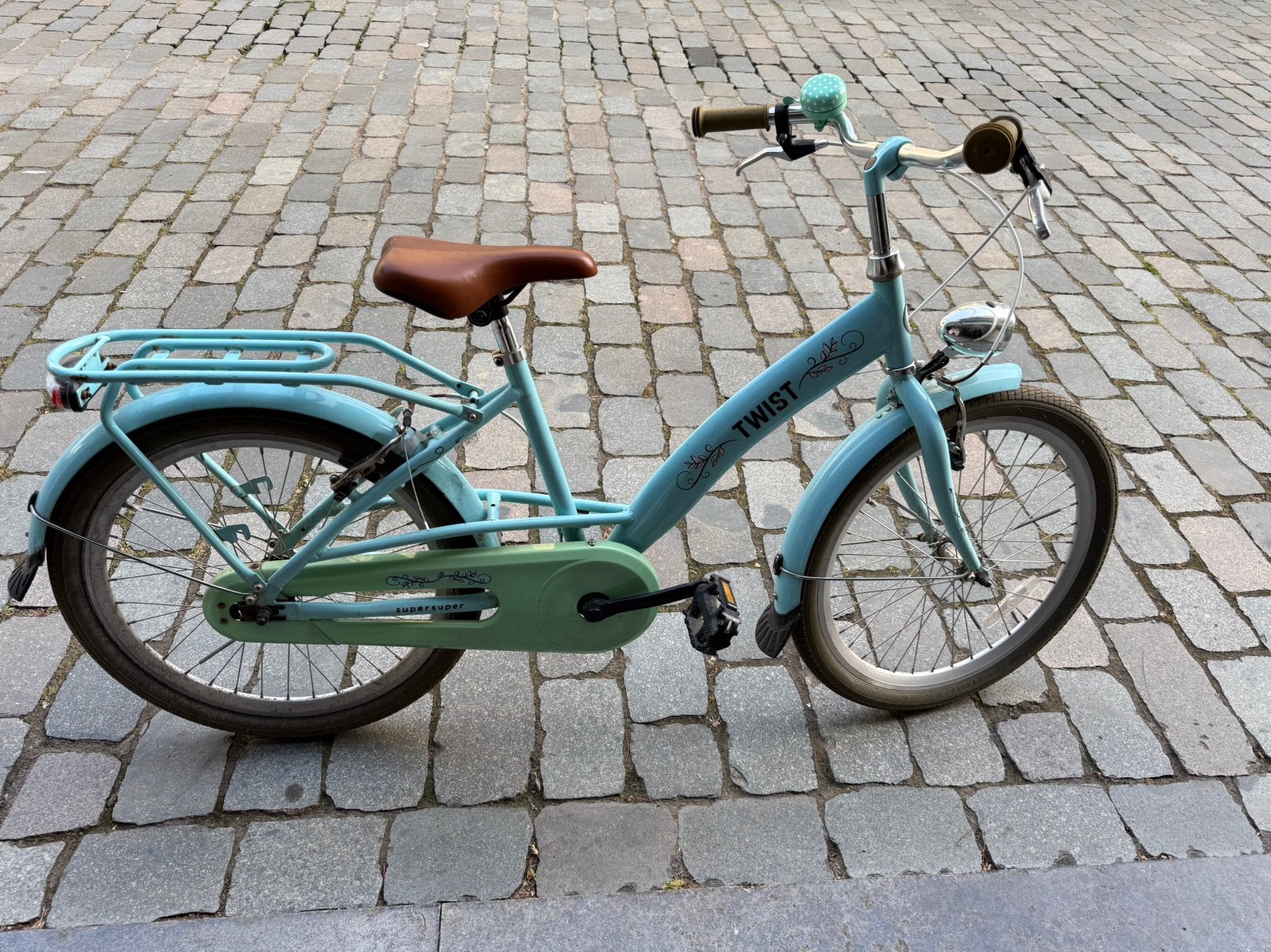 Mooie meisjes fiets prima staat en werking, Ophalen, Zo goed als nieuw