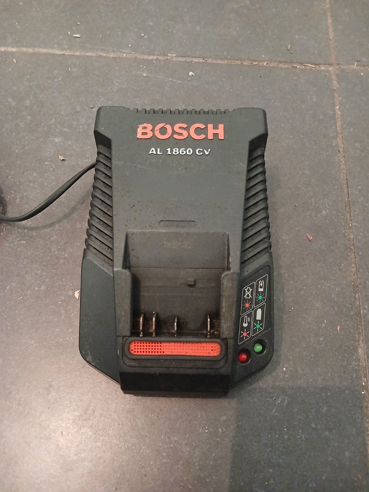 Chargeur Bosch (bleu), Enlèvement