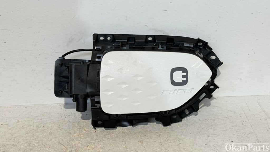 Kia e-Niro I Facelift laadklep 86340Q4000, Fabrikant BV, Gebruikt, Info@fabrikant.eu, Fabrikantstraat 1
1000 AA  Amsterdam, NL