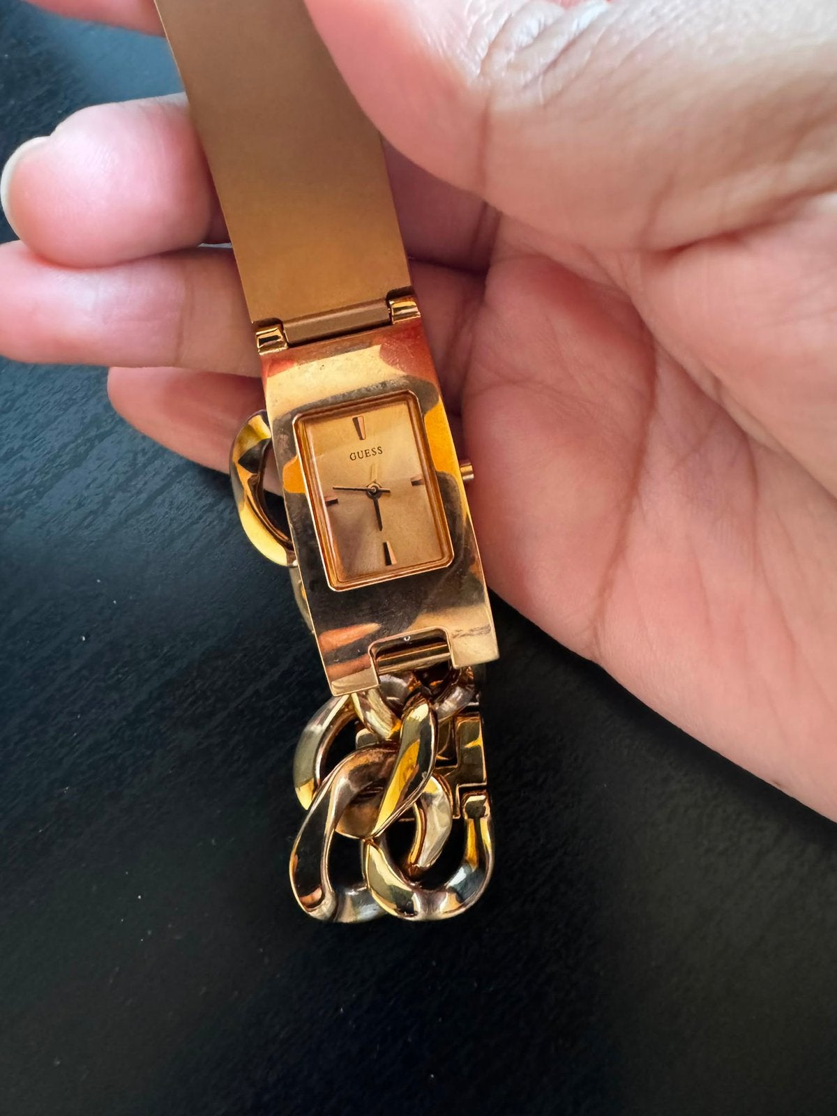 Guess dameshorloge W0321L3 – Rose Gold – Origineel, Handtassen en Accessoires, Horloges | Dames, Gebruikt, Polshorloge, Guess