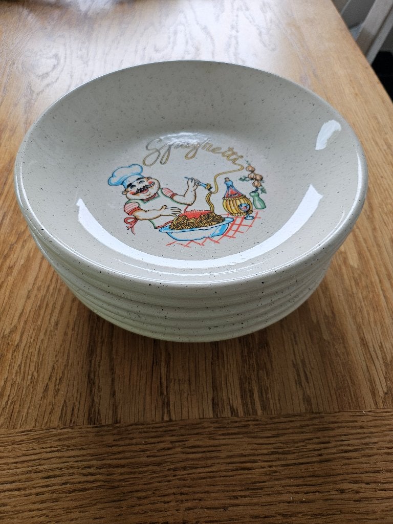 Spachettie borden, Ophalen, Zo goed als nieuw, Keramiek, Bord(en)