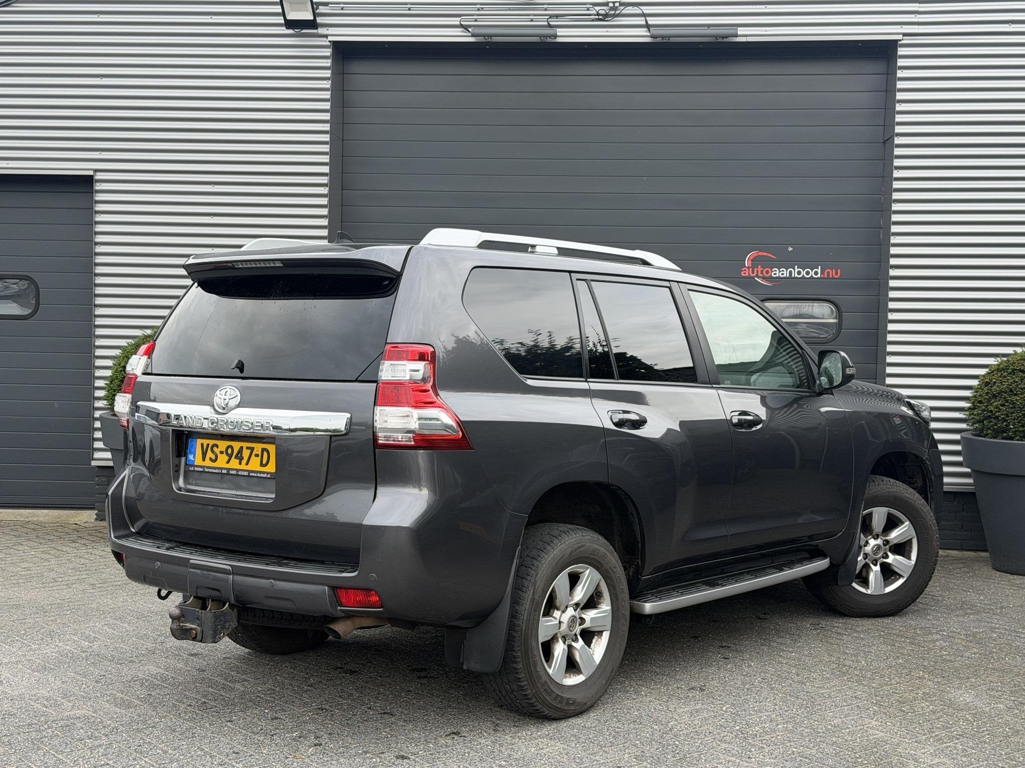 Toyota Land Cruiser 2.8 D-4D-F VX Blind Van, 177 ch, Achat, Euro 6, Entreprise