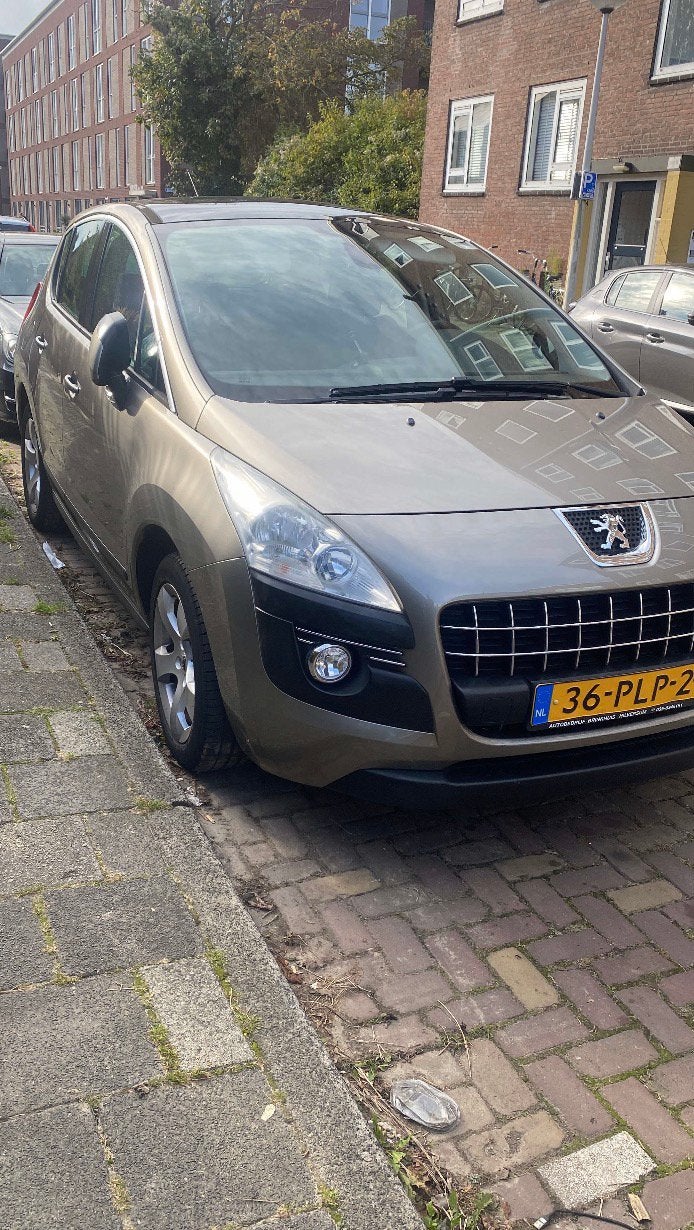 Peugeot 3008 1.6 Essence 165 000 km, Autos, Achat, Boîte manuelle, Noir, 5 portes