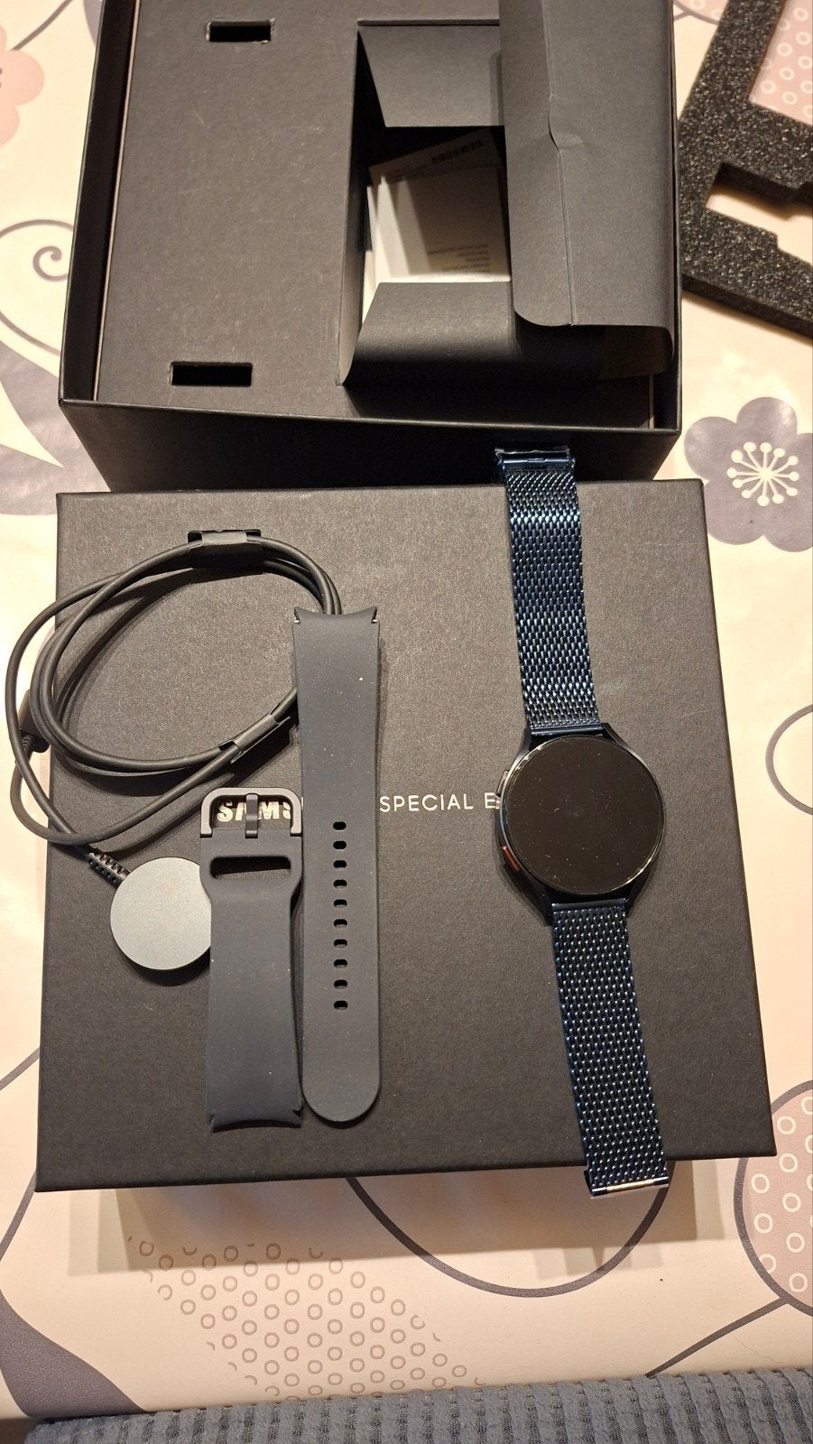 Te koop nieuw samsung galaxy watch 6 special edition, Neuf, Étanche, La taille, Bleu