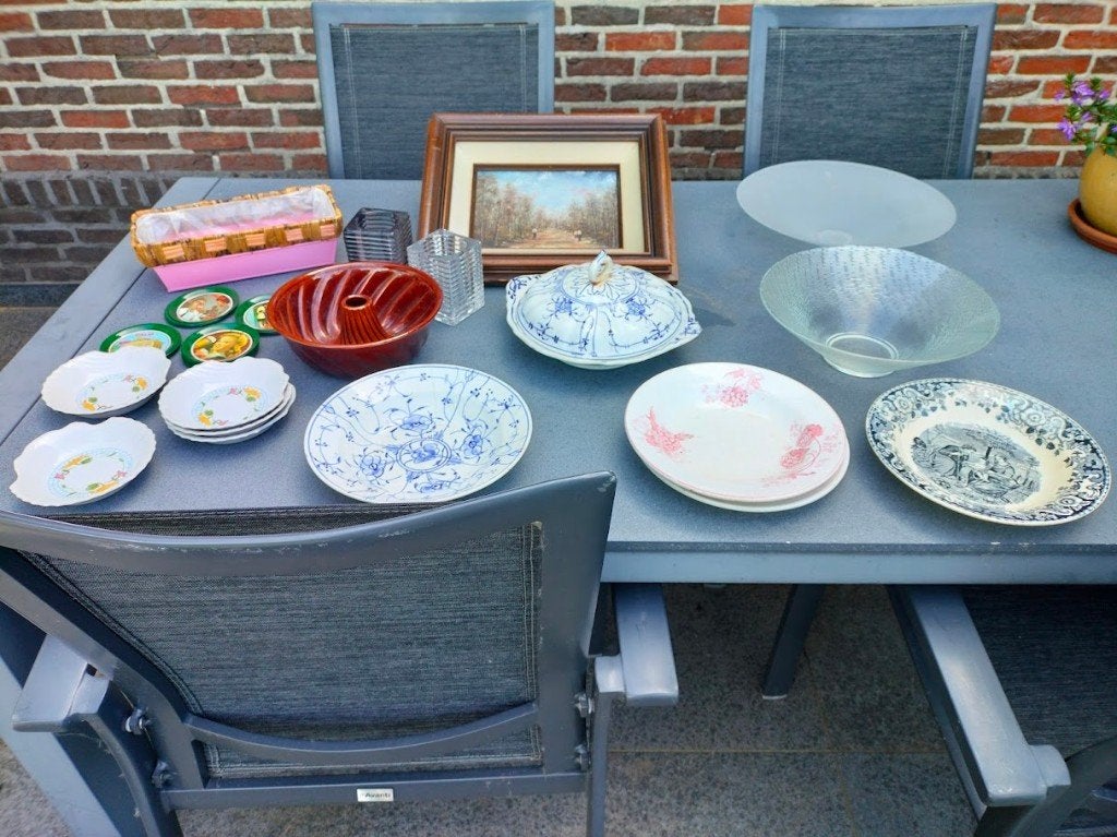 Lot de matériel de brocante gratuit, Enlèvement