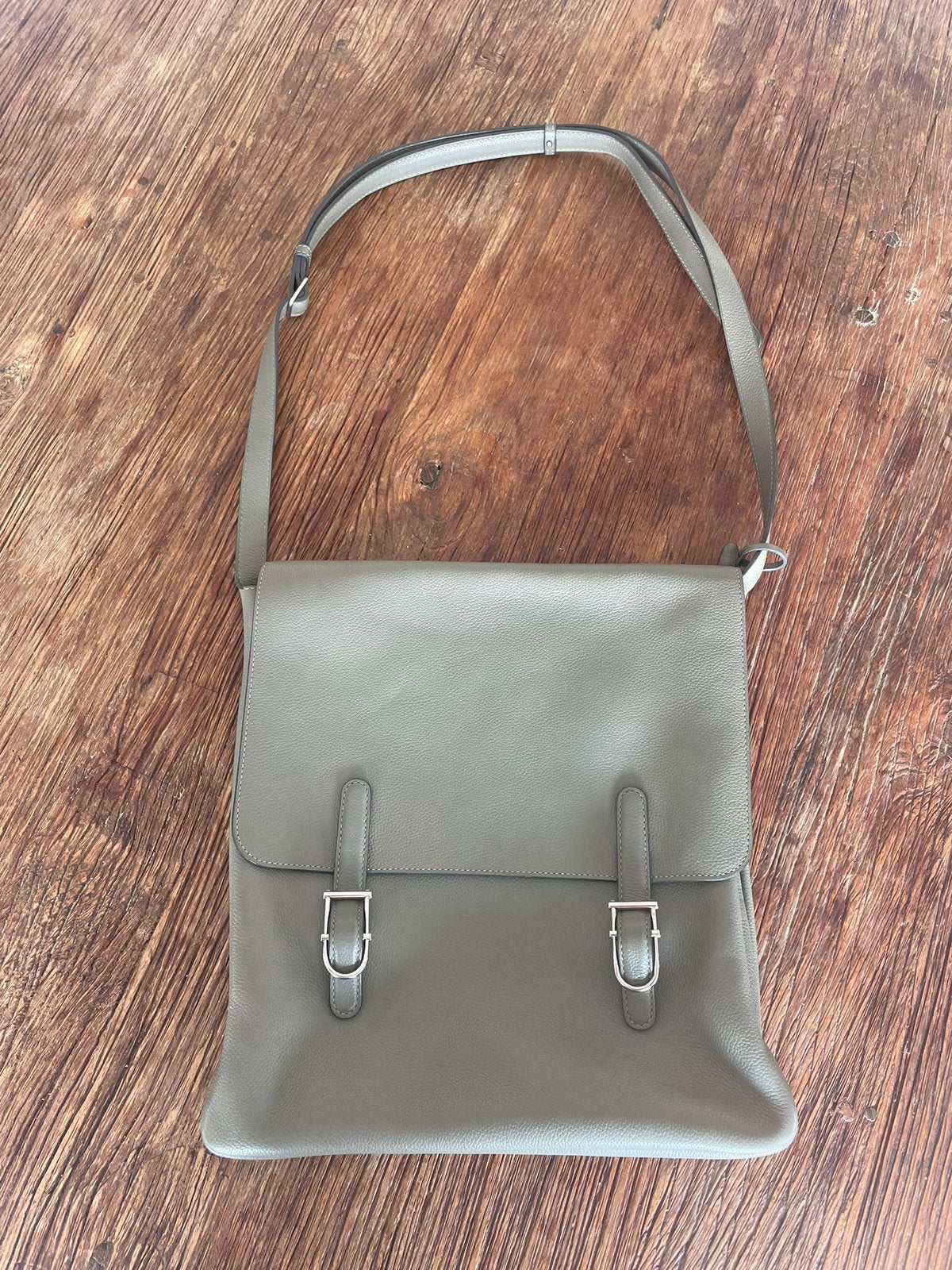 Delvaux kot kot messenger, Envoi, Comme neuf, Gris, Sac à main