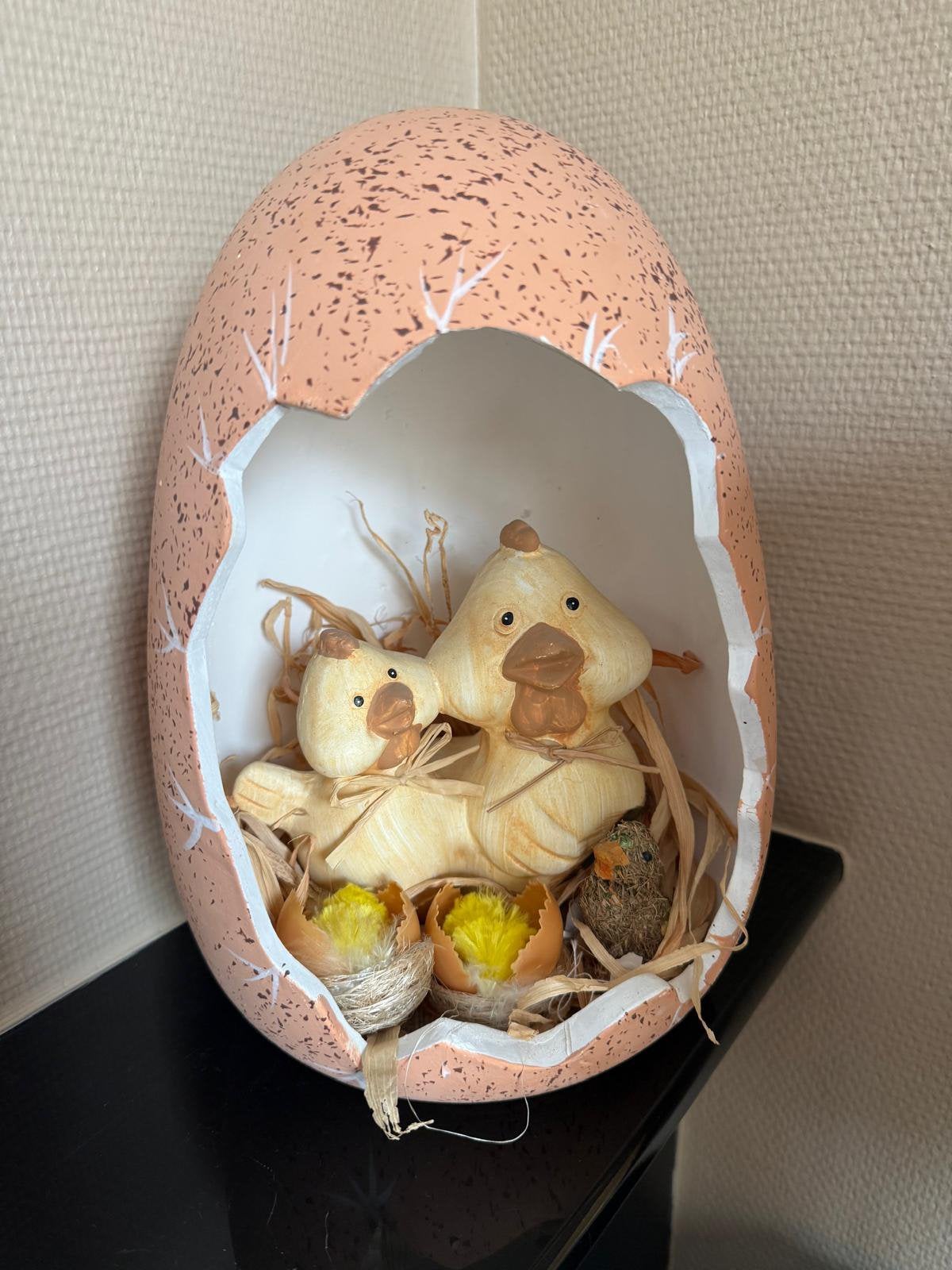 Paasei groot 30 cm h x 20 cm in steen, Ophalen, Zo goed als nieuw