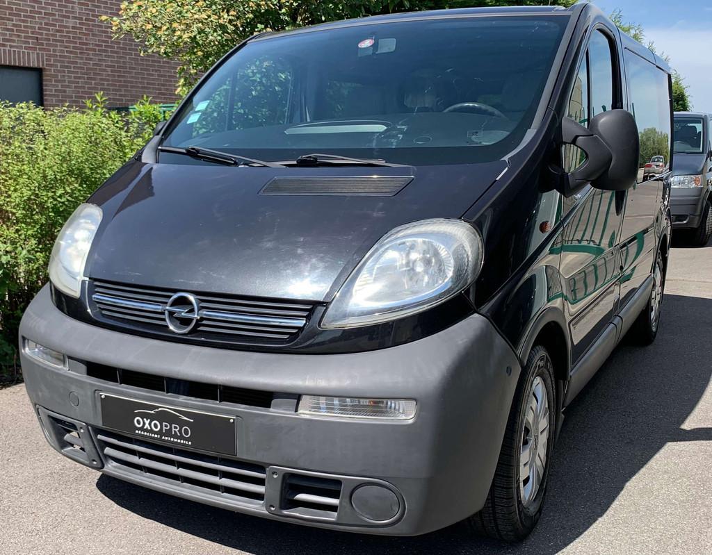 Opel Vivaro 2.5 CDTi 135CV / Double Cabine / 5 Places / Atta, Autos, Achat, Entreprise, Boîte manuelle, 1820 kg