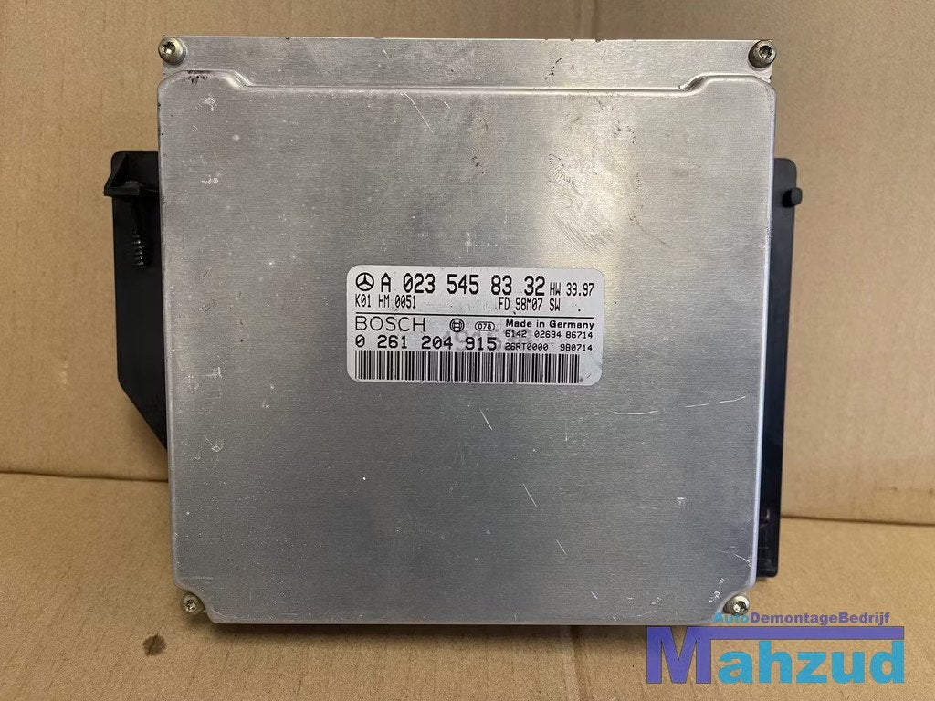 MERCEDES SLK R170 111973 ECU Motormanagement A0235458332, Mercedes-Benz AG, Mercedes-Benz, Utilisé, Mercedesstrasse 120
70372  Stuttgart, DE