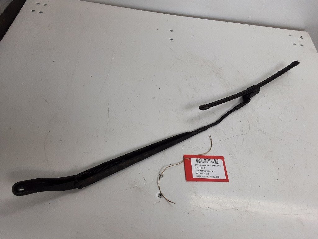 RUITENWISSERARM RECHTS VOOR Opel Corsa F (UB / UH / UP), Gebruikt, Opel, Opel Automobile GmbH, Kontakt-opel@opel.com