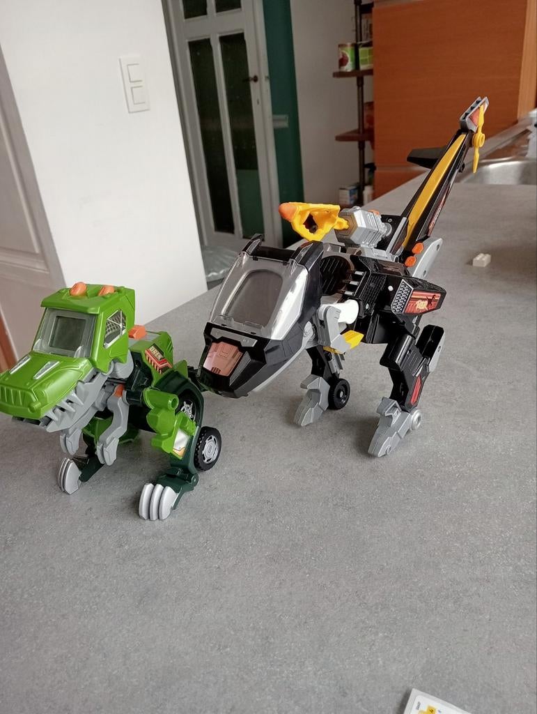 Jouet dinosaures transformers avec son, Enlèvement
