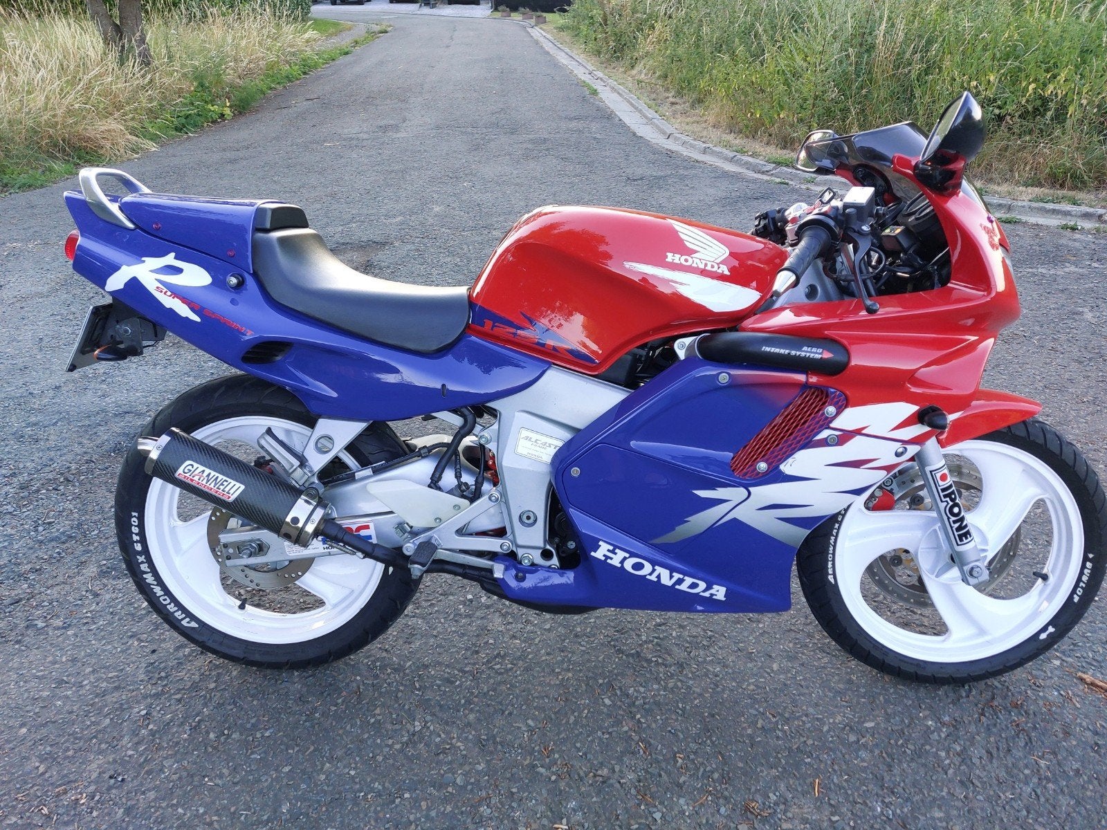 Honda nsr 125R ( jc22 ), Occasion, 125 cc, 11 kW of minder, Handgeschakeld