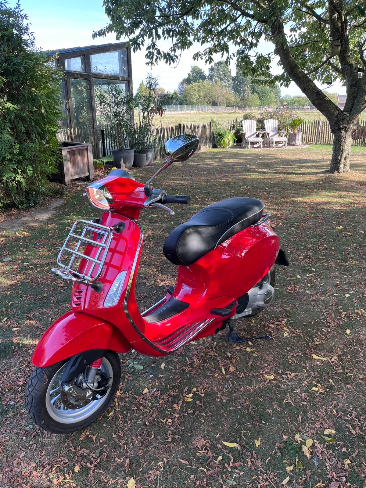 Prachtige Vespa Sprint 125 te koop – slechts 12.155 km, Fietsen en Brommers, Ophalen, Zo goed als nieuw