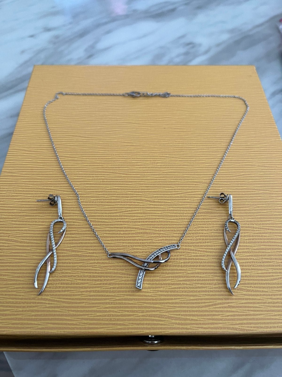 Zilveren rose set 925, Handtassen en Accessoires, Kettingen, Ophalen of Verzenden, Zo goed als nieuw