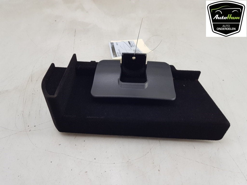 DRAADLOZE TELEFOONLADER (|8S0035502|PAB03550200|), Porsche Deutschland GmbH, Gebruikt, Info@porsche.de, Porscheplatz 1
70435  Stuttgart, DE