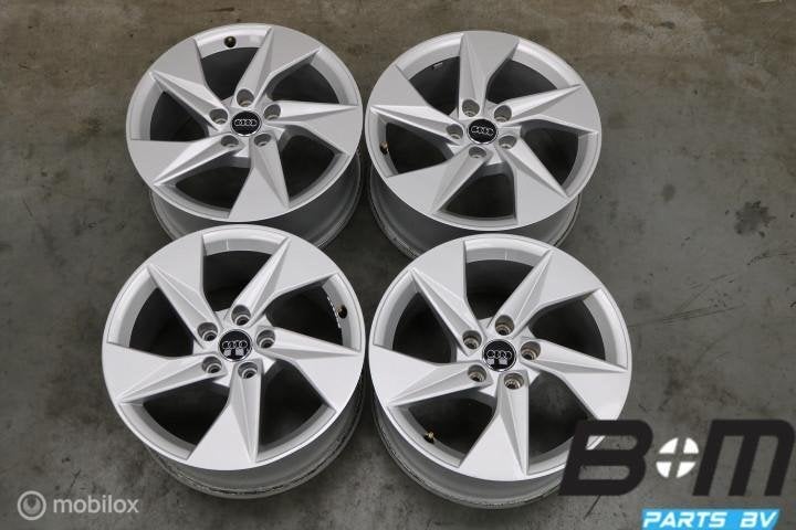 ORIGINEEL! 17 inch velgen Audi A3 8V - 8Y! 8Y0601025A, Gebruikt, Velg(en), 17 inch, Personenwagen