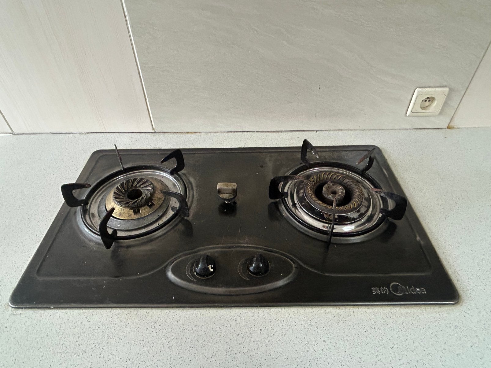 Cuisine fonctionnel à donner sur tubize, Maison & Meubles, Enlèvement, Utilisé, Blanc, Autres types