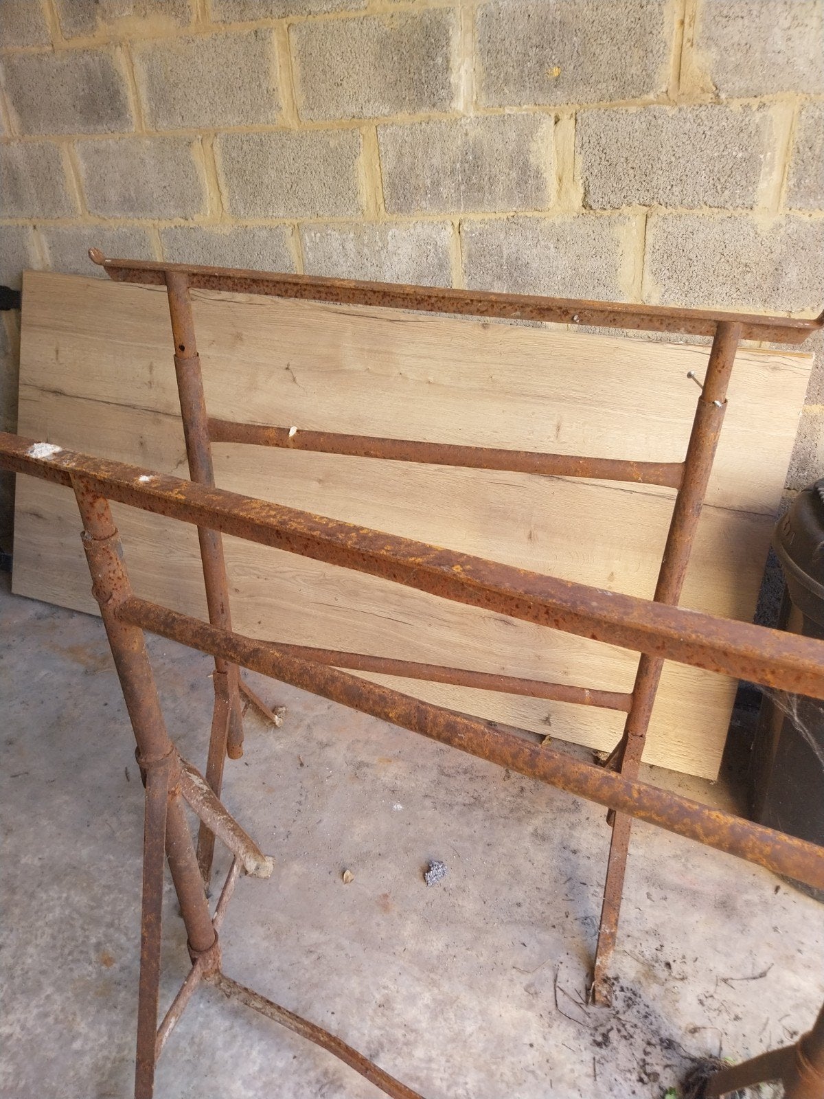 Trito, Bricolage & Construction, Enlèvement ou Envoi
