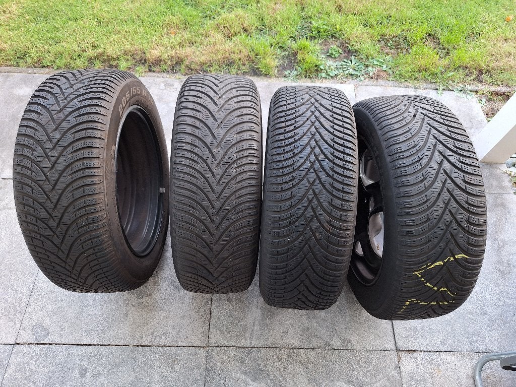 Winterbanden op velg voor oa Renault Megane 205/55 R16, Autos : Pièces & Accessoires, Pneus hiver, Enlèvement ou Envoi, 16 pouces