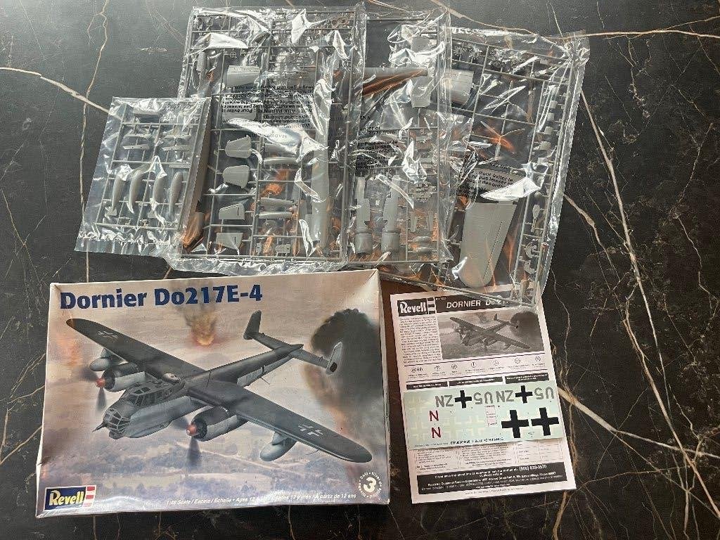 Modelbouw Dornier Do217E-4, Hobby & Loisirs créatifs, Modélisme | Avions & Hélicoptères, Neuf, Enlèvement ou Envoi, Revell, 1:72 à 1:144