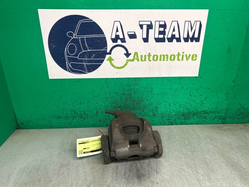 ETRIER DE FREIN AVANT DROIT V60 I (FW / GW) (|36051714|), Autos : Pièces & Accessoires, Info@volvocars.com, Volvo Car Germany GmbH