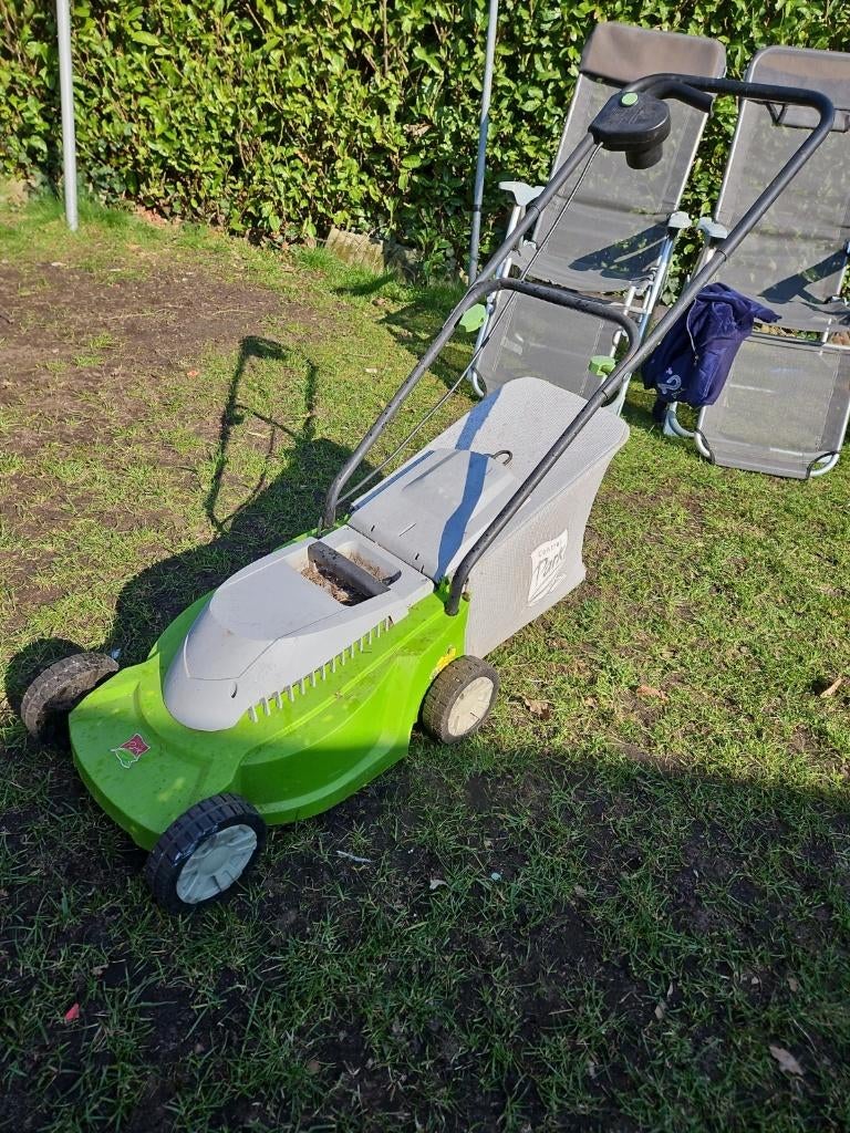 Grasmaaier, Ophalen, Gebruikt, Central Park, Elektrische grasmaaier