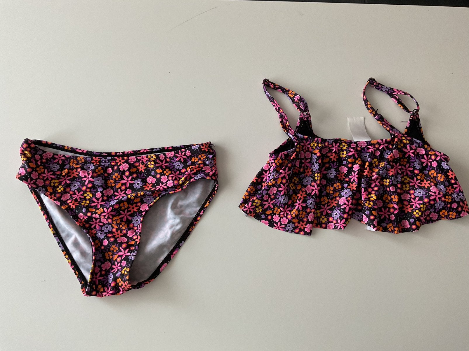 Bikini (maat 128/134), Kinderen en Baby's, Kinderkleding | Kinder-zwemkleding, Ophalen of Verzenden, Zo goed als nieuw, Maat 128