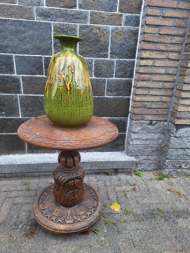 Vaas en tafeltje interbellum, Ophalen