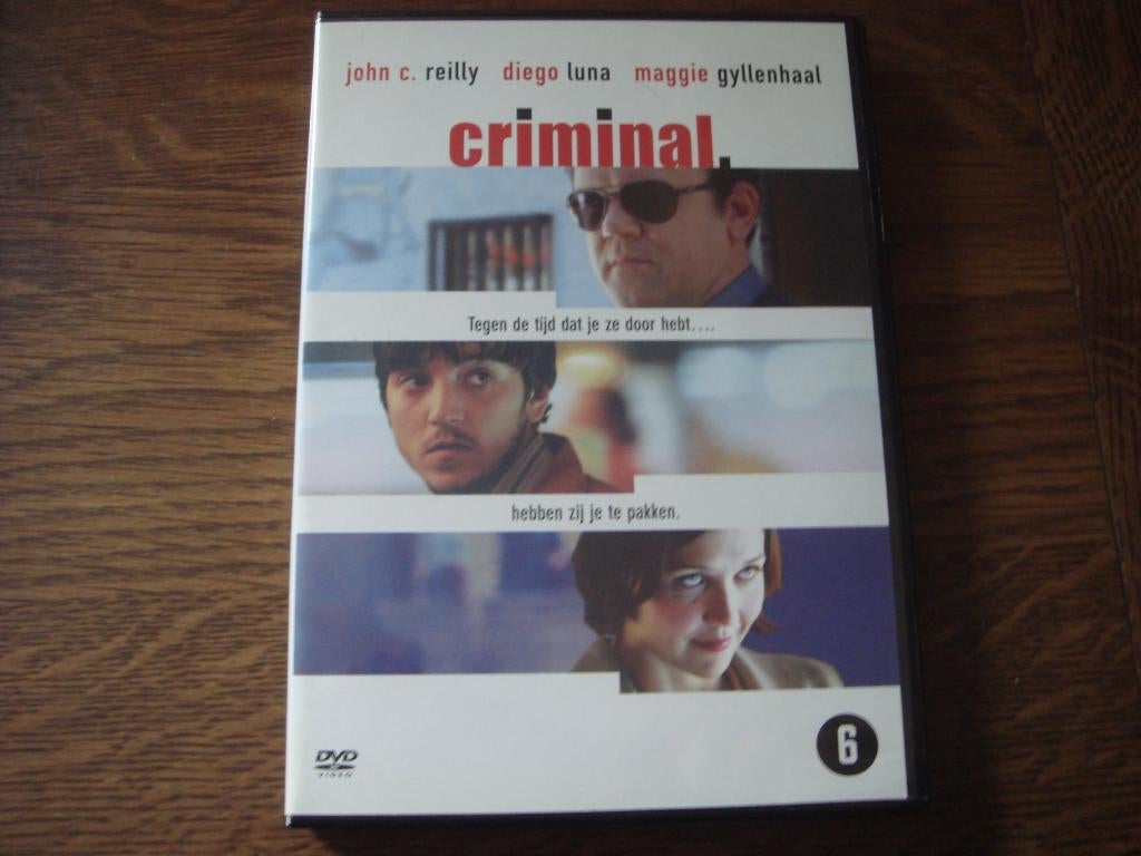 DVD - Criminal. (John C. Reilly-Diego Luna-M. Gyllenhaal), Cd's en Dvd's, Dvd's | Thrillers en Misdaad, Ophalen of Verzenden