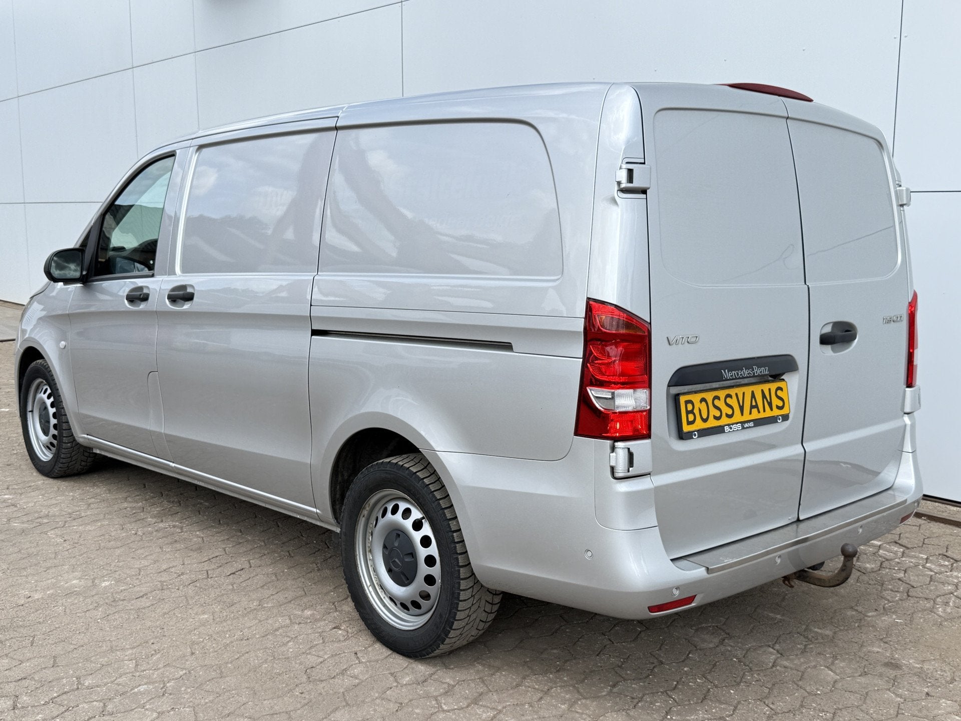 Mercedes-Benz Vito 119 1.9 CDI L2H1 190pk Automaat LED Dubbe, Gebruikt, Zwart, Mercedes-Benz, Bedrijf