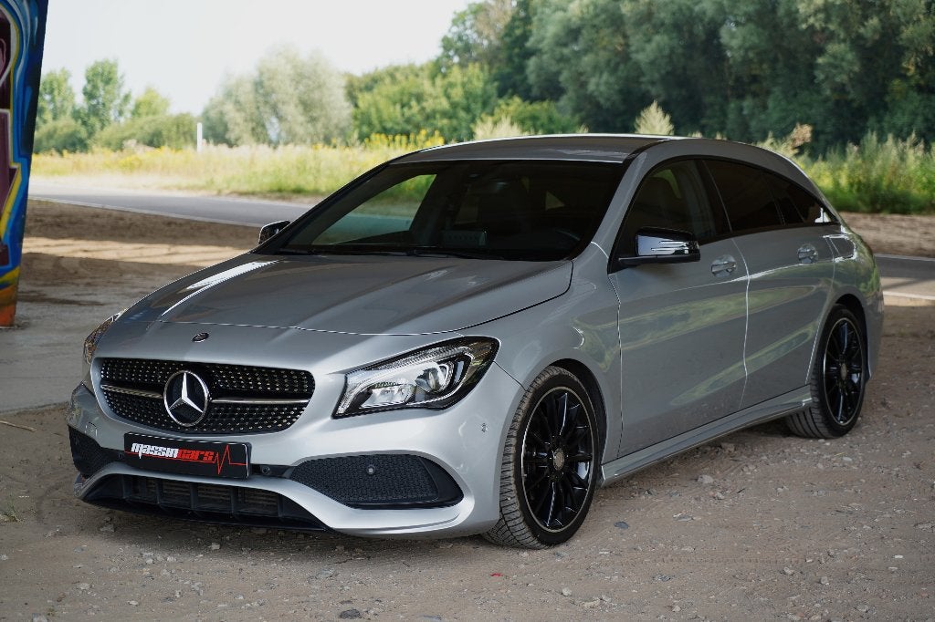 Prachtige Mercedes CLA 180 AMG-Line Shooting Brake, Auto's, CLA, Alcantara, Bedrijf, Break