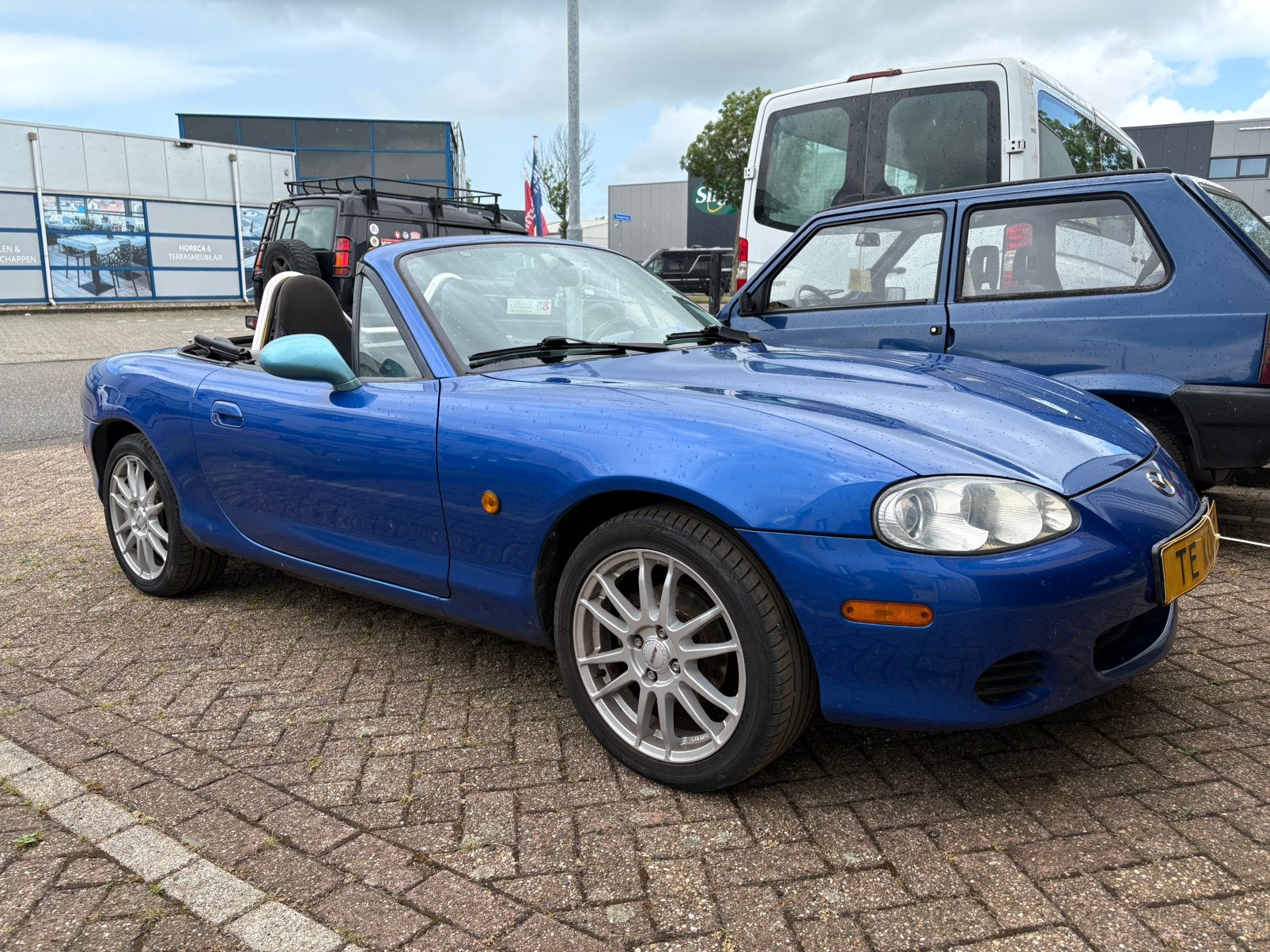 Mazda MX-5 1.6i (NB) 2002 project, Autos, Mazda, Particulier, Achat, MX-5, Essence, Cabriolet, 2 portes, Boîte manuelle, Bleu