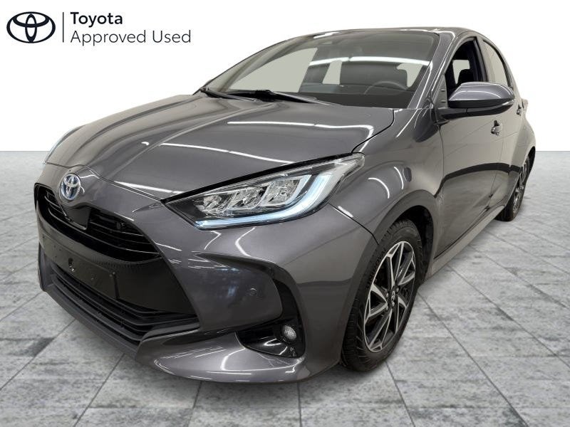 Toyota Yaris Tokyo Spirit + Hi-tech Pack, Automaat, 1498 cc, https://public.car-pass.be/vhr/7f4f6fe1-2031-409c-8560-6783f3e63a7e