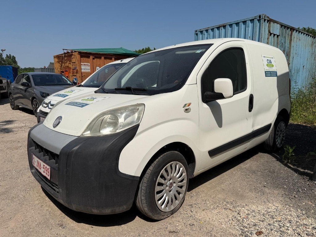 Bestelwagen - Fiat Fiorino Diesel, Auto's, Fiat, Stof, Zwart, 4 cilinders, Wit